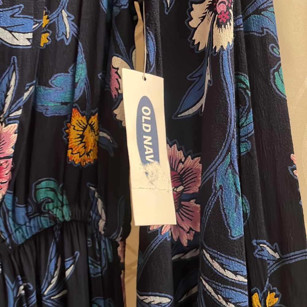 NWT - Old Navy dress, size S, navy/floral - Picture 4 of 11